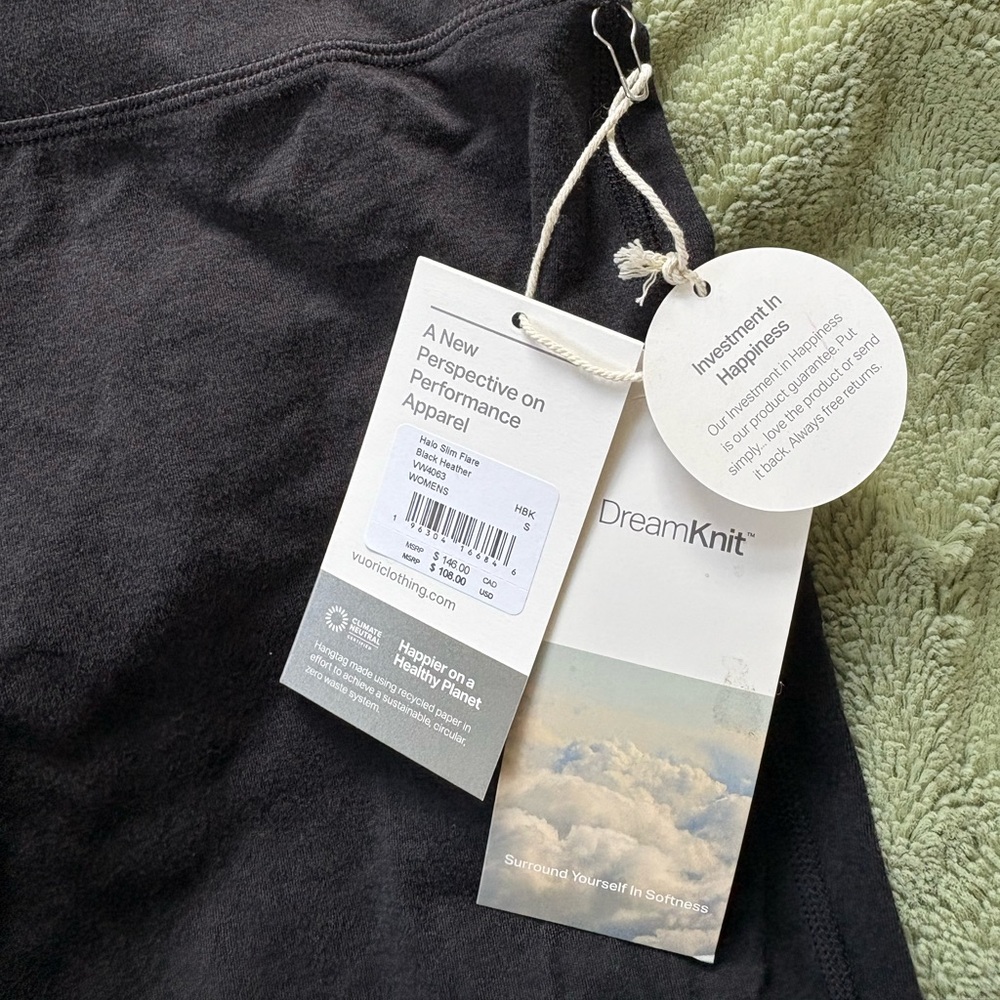 Vuori Halo Slim Flare Pant - Picture 2 of 6
